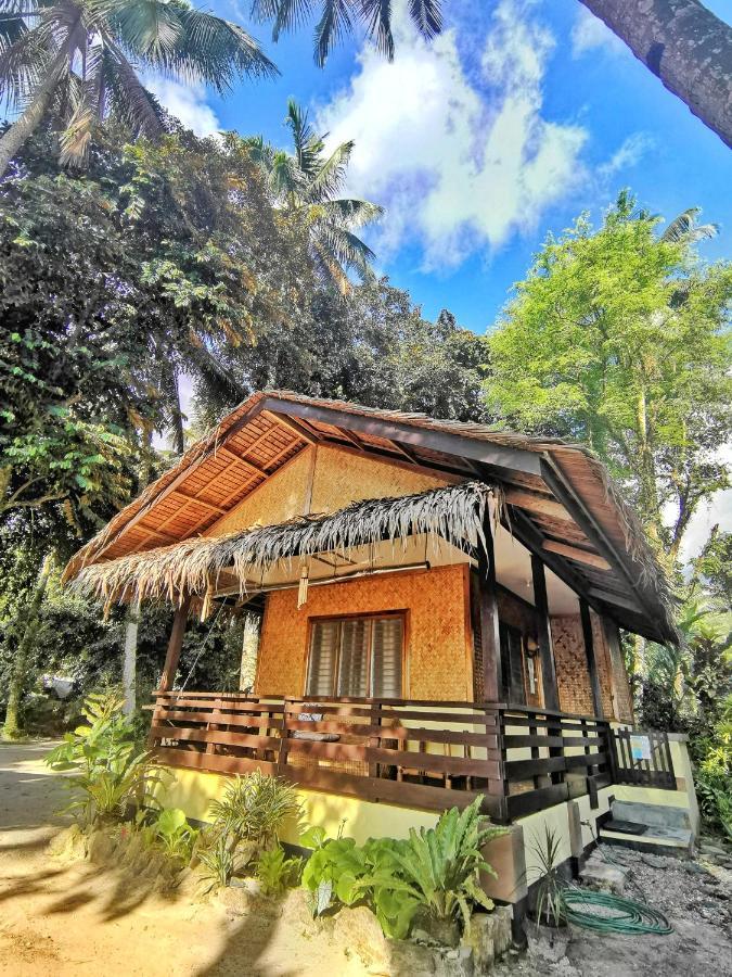 Besaga Beachfront B&B - Port Barton 圣维森特 外观 照片